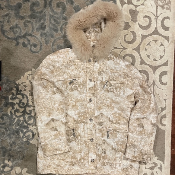 Escada Jackets & Blazers - Escada fox fur hood winter jacket size L (European 40)